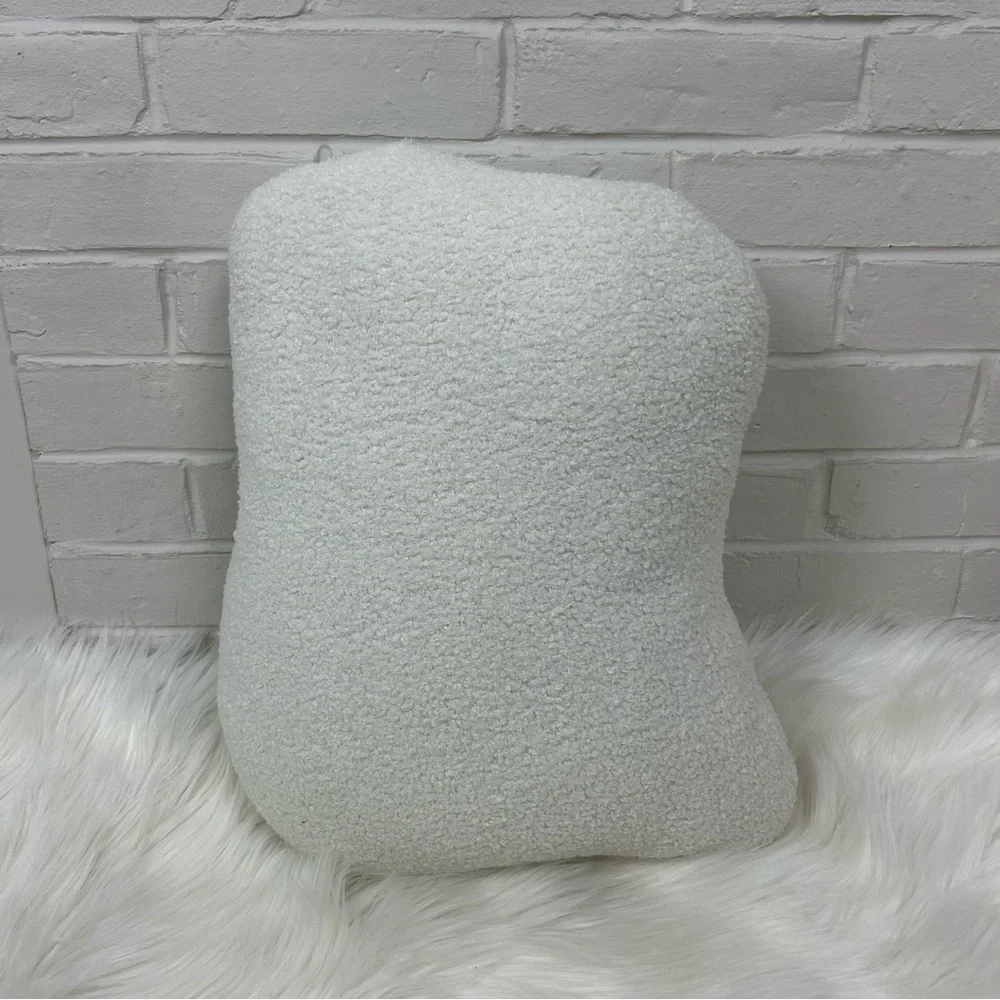 Peanuts Snoopy Easter Egg Sherpa Boucle Throw Pillow